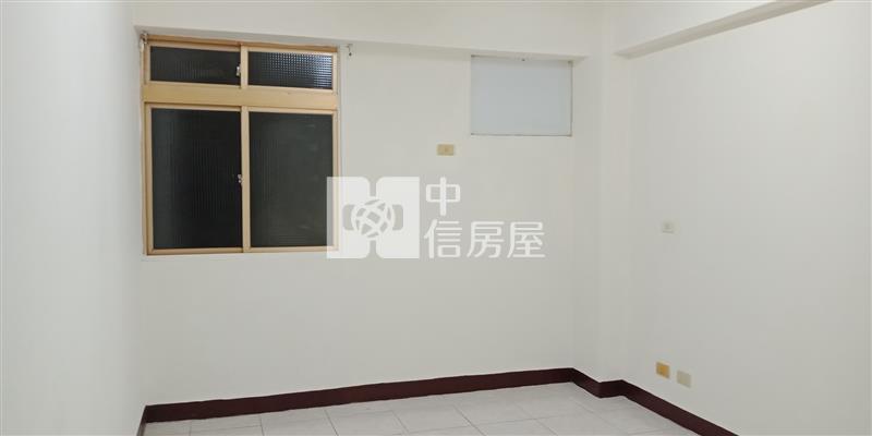 正忠福商圈稀有美景三房房屋室內格局與周邊環境
