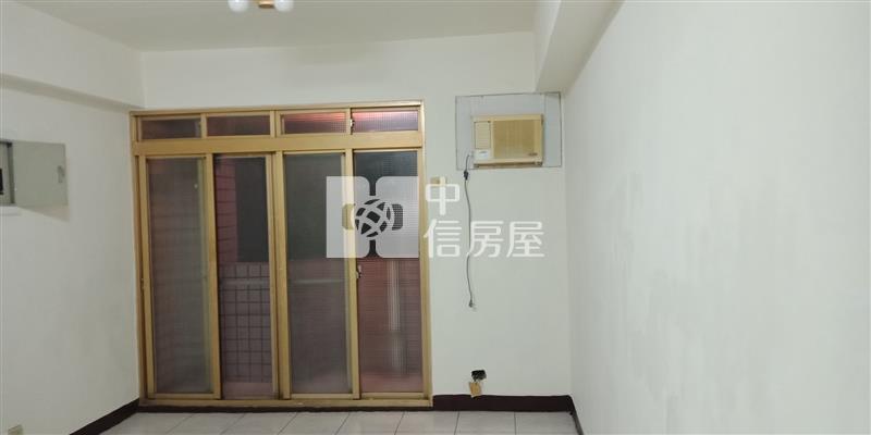 正忠福商圈稀有美景三房房屋室內格局與周邊環境