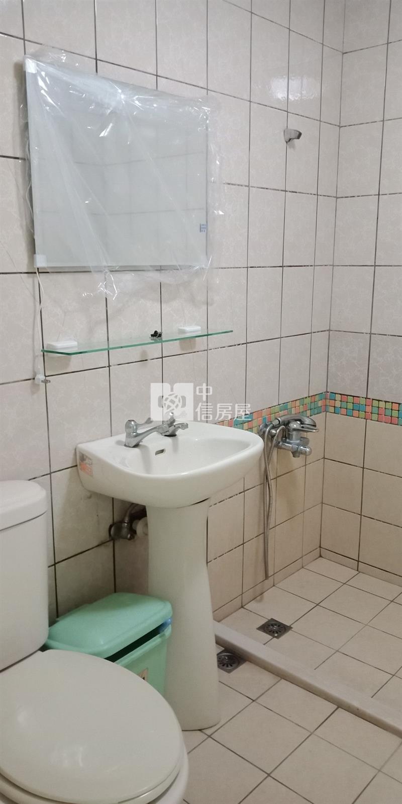 正忠福商圈稀有美景三房房屋室內格局與周邊環境