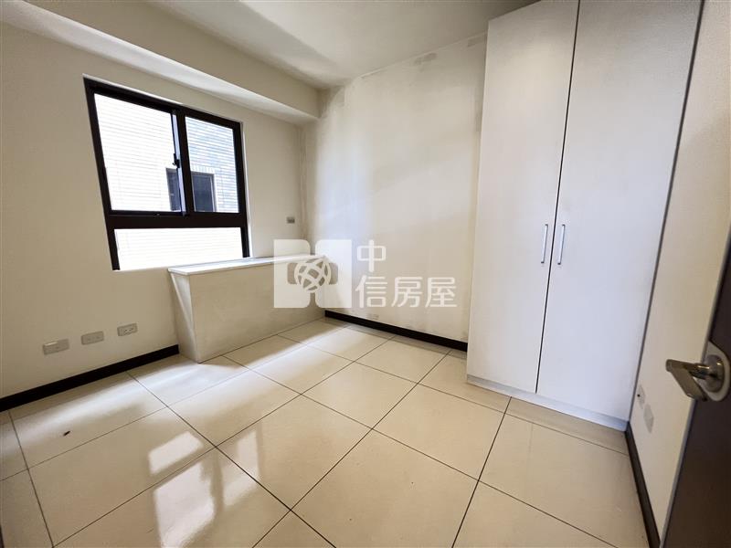 【安家】微笑城堡景觀2房車-衛浴開窗房屋室內格局與周邊環境