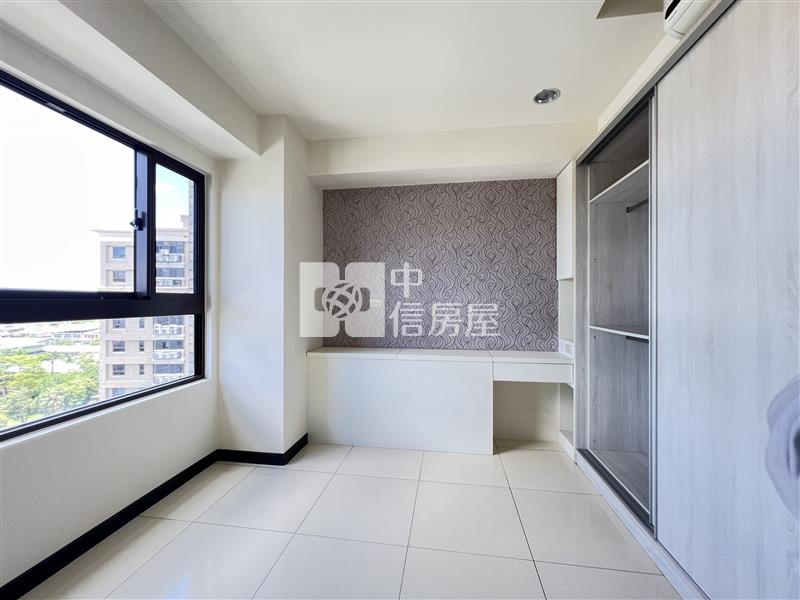 【安家】微笑城堡景觀2房車-衛浴開窗房屋室內格局與周邊環境