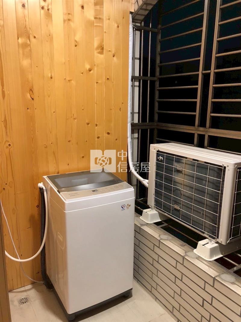 把手打開🖐️沒錯,你一下有五間收租套房房屋室內格局與周邊環境