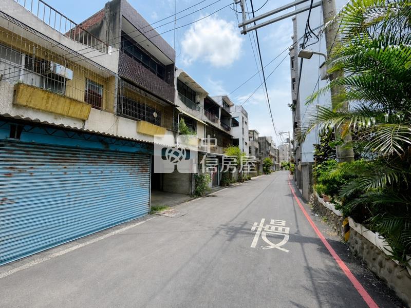 光華二街活巷車庫透天房屋室內格局與周邊環境