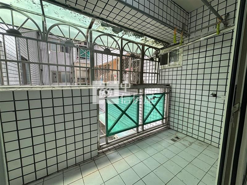 (綠的世界)南區綠園道大三房美屋房屋室內格局與周邊環境