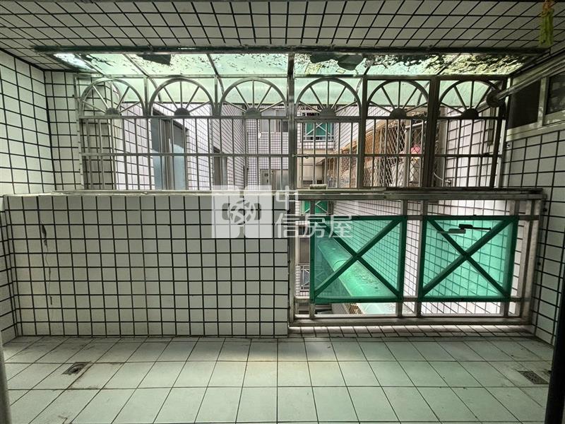 (綠的世界)南區綠園道大三房美屋房屋室內格局與周邊環境