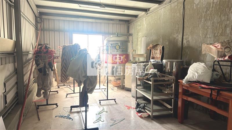 專委~左營崇德商圈優質透天(門口停車)房屋室內格局與周邊環境