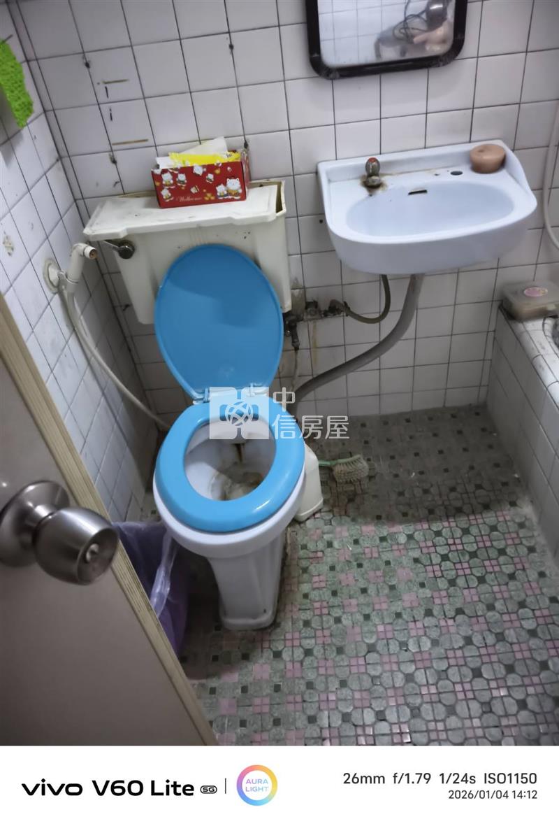 光榮國中大面寬活路透天房屋室內格局與周邊環境