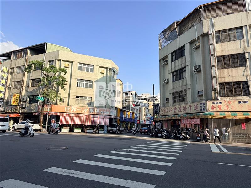 中國醫大德街熱鬧店住房屋室內格局與周邊環境