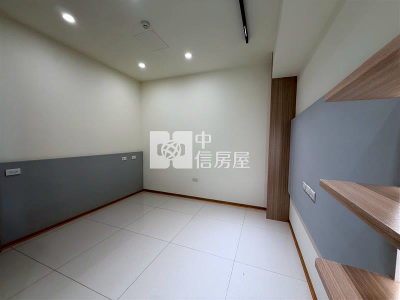新市高第璞璞絕美景觀2房含車房屋室內格局與周邊環境