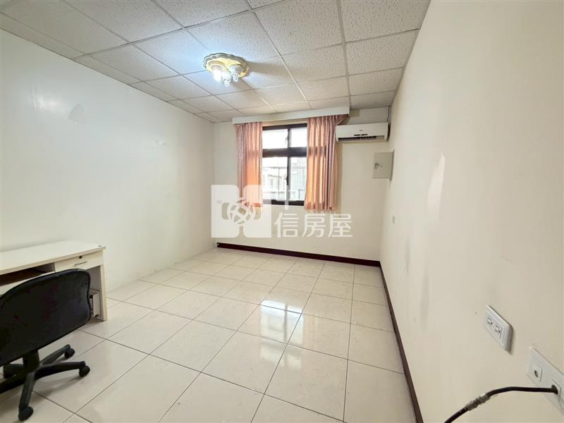 中興路思夢樂美透天房屋室內格局與周邊環境