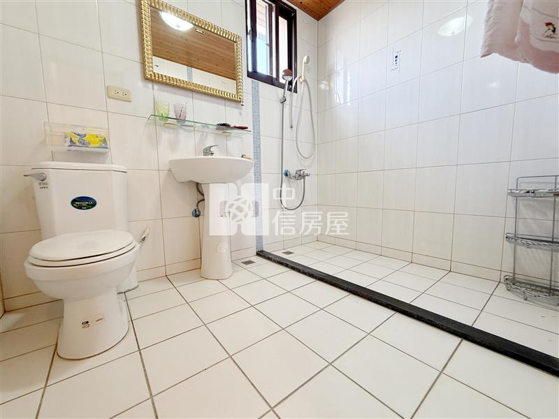 礁溪鄉度假農舍房屋室內格局與周邊環境