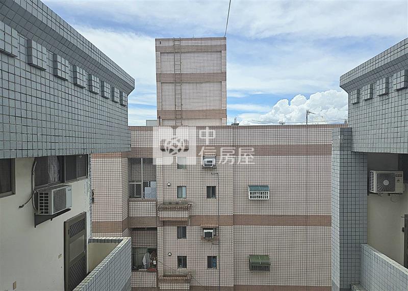 美崙全聯旁海頓樓中樓大套房房屋室內格局與周邊環境