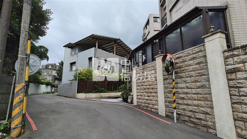 【安家】專任中壢都內大面寬農地三座屋段房屋室內格局與周邊環境