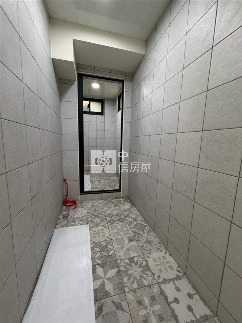 ◆信二路美裝潢1樓3房房屋室內格局與周邊環境