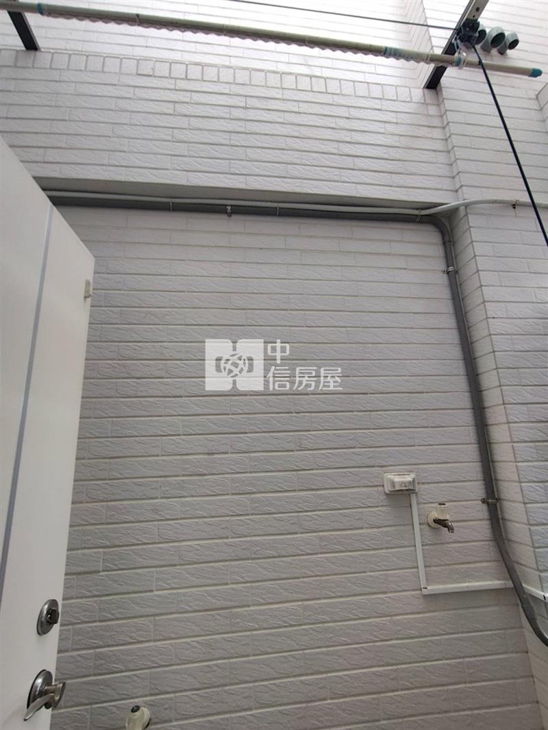 南科LM重劃區/雙面臨路/朝南美車墅房屋室內格局與周邊環境