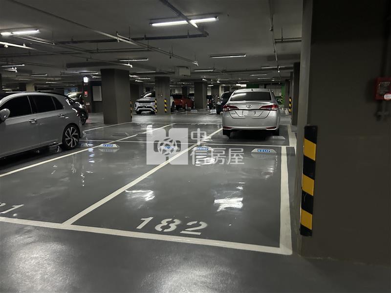 永康真愛面公園景觀三房+平車房屋室內格局與周邊環境