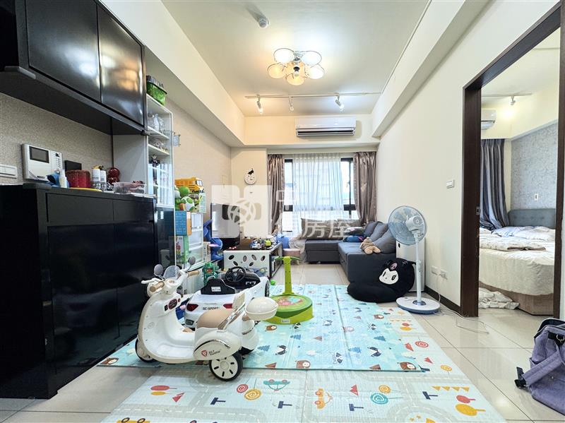 大清城品2房車房屋室內格局與周邊環境