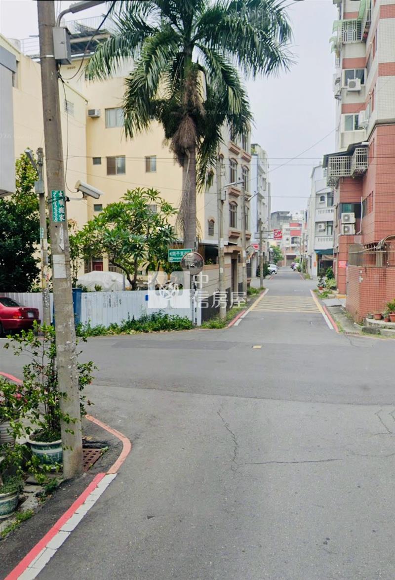 員林南平東街華廈房屋室內格局與周邊環境