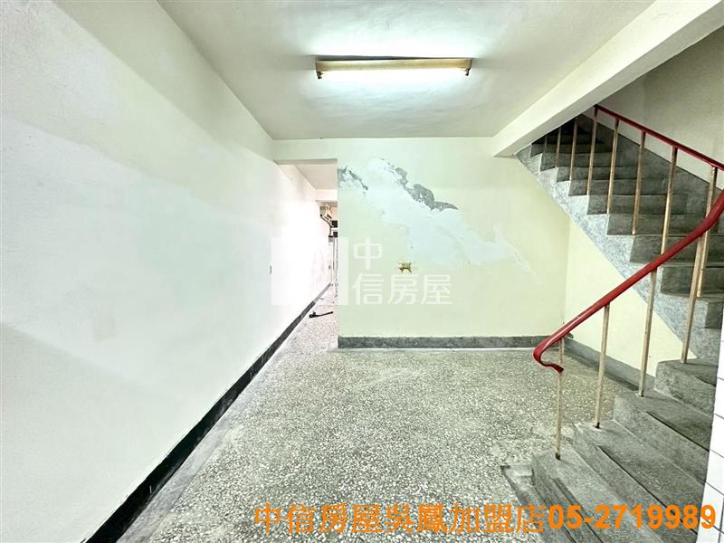 柳子林車庫美別墅房屋室內格局與周邊環境
