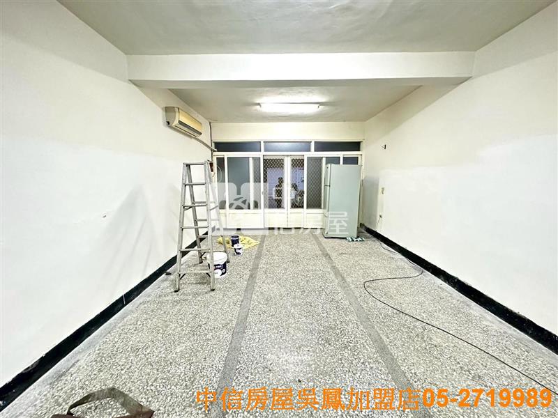 柳子林車庫美別墅房屋室內格局與周邊環境