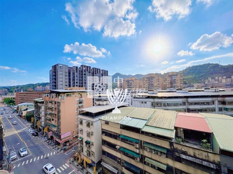 【冠軍商仲】國產江山中樓層三房房屋室內格局與周邊環境