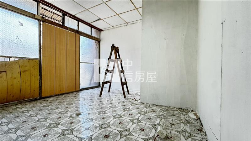 【安家】近林森國小兩房公寓房屋室內格局與周邊環境