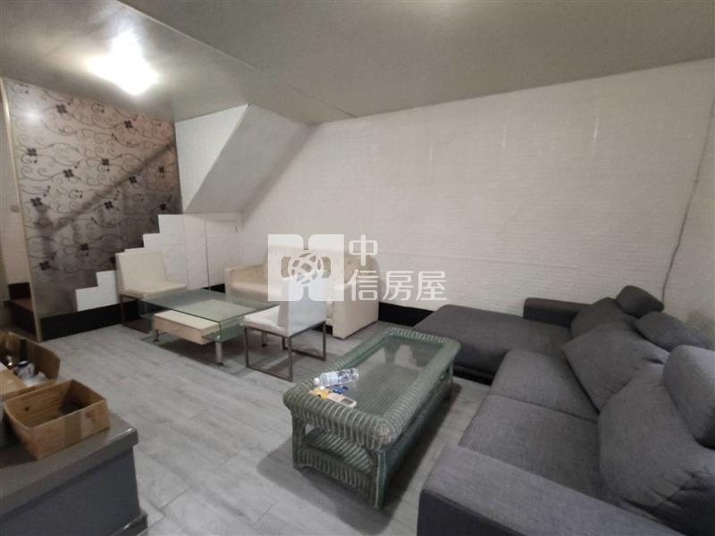 【奔馳】東區學區美公寓房屋室內格局與周邊環境