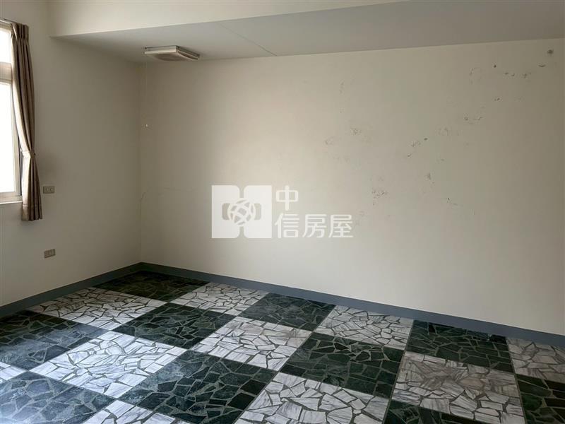 大溪三角窗電梯透店房屋室內格局與周邊環境