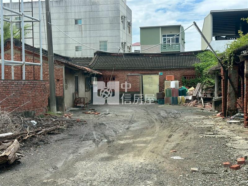 城東商圈旁靜巷持分建地房屋室內格局與周邊環境