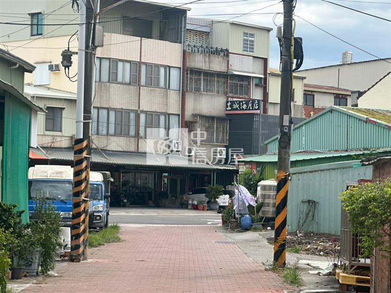城東商圈旁靜巷持分建地房屋室內格局與周邊環境