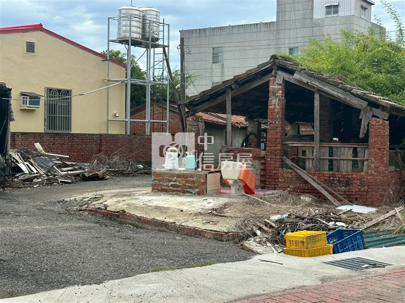 城東商圈旁靜巷持分建地房屋室內格局與周邊環境