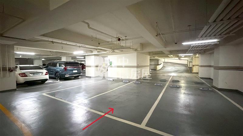 晴綻花園軍功商圈高樓三房平車房屋室內格局與周邊環境