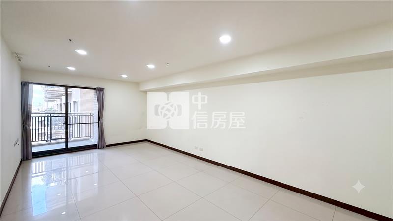 晴綻花園軍功商圈高樓三房平車房屋室內格局與周邊環境