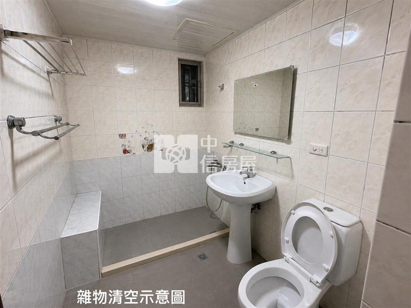 第一特獎最前區採光電梯3房房屋室內格局與周邊環境
