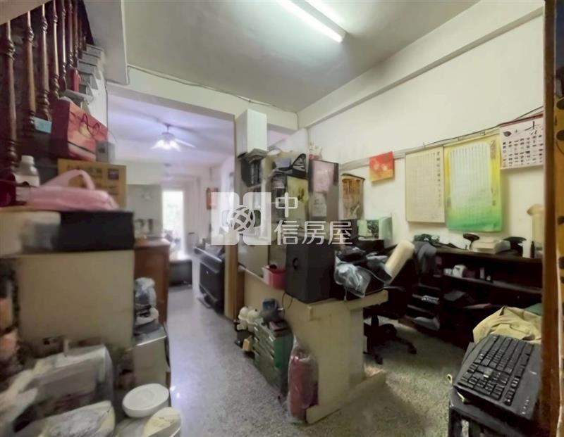 近商六十金店住房屋室內格局與周邊環境