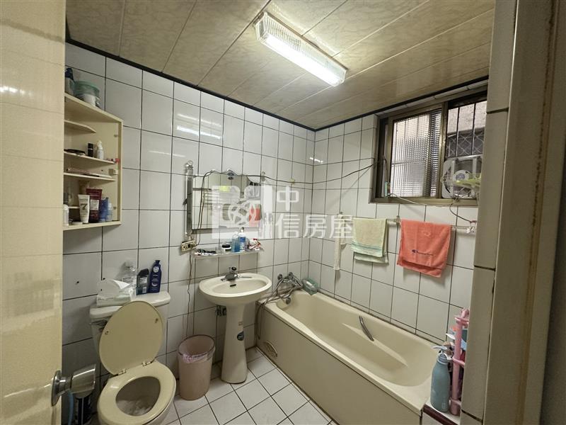 (急)雅豐透天房屋室內格局與周邊環境