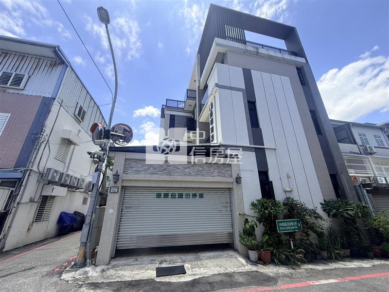 花蓮市輕屋齡獨棟雙面路車庫電梯別墅房屋室內格局與周邊環境