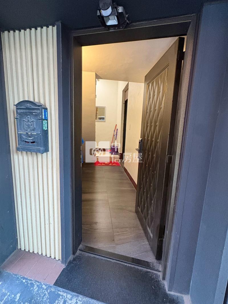 內壢店面+23間套房房屋室內格局與周邊環境