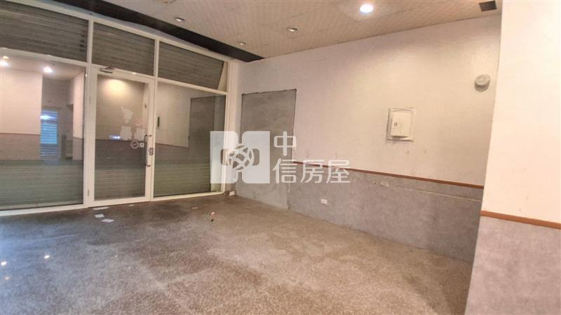 新橫濱商圈/北二高德育學院旁米蘭邊間透天店住(ㄧ)房屋室內格局與周邊環境