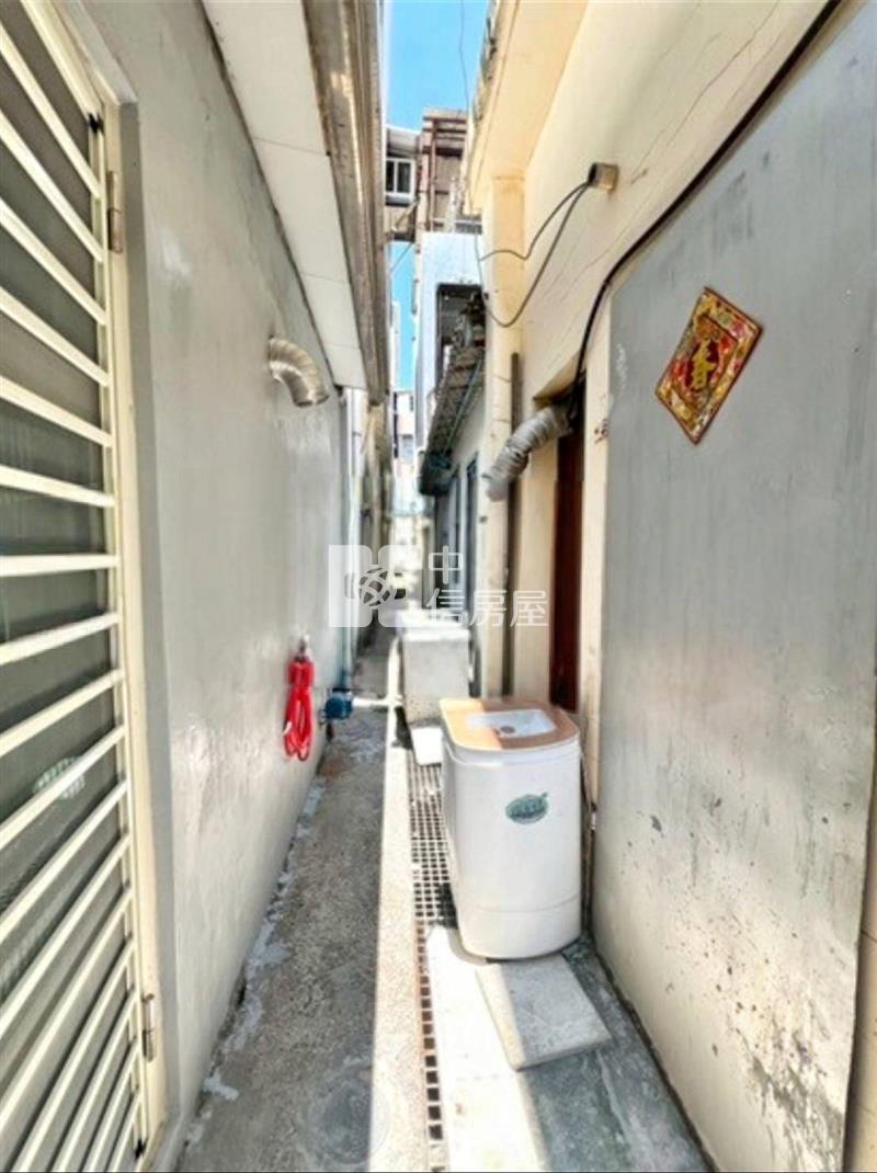 屏東市大同北路透天房屋室內格局與周邊環境