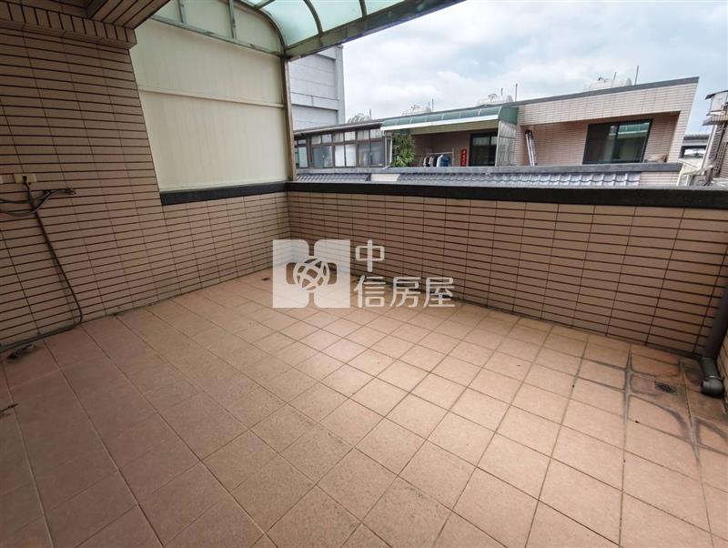 平鎮近66前院停車別墅房屋室內格局與周邊環境
