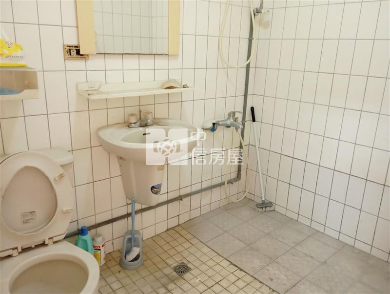 (書香畫境)烏日光德國中旁庭院美墅房屋室內格局與周邊環境