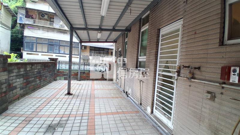 新橫濱商圈/北二高德育學院旁米蘭透天店住(二)房屋室內格局與周邊環境