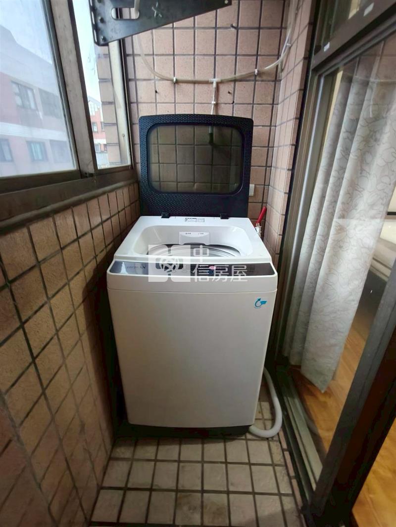 超低價近楊梅交流道景觀套房大陽台房屋室內格局與周邊環境