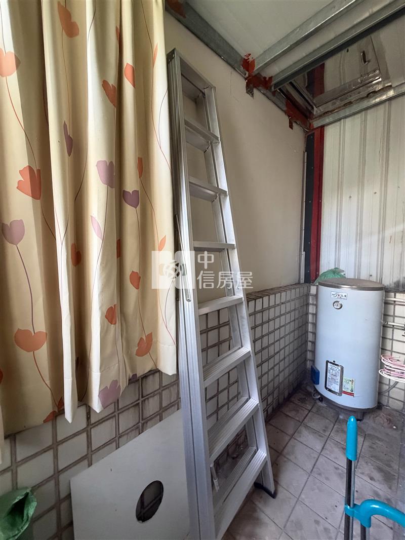 平鎮家樂福超值透天房屋室內格局與周邊環境
