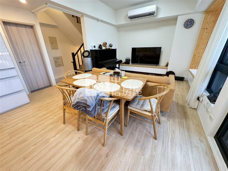 草漯國中前院車庫別墅房屋室內格局與周邊環境
