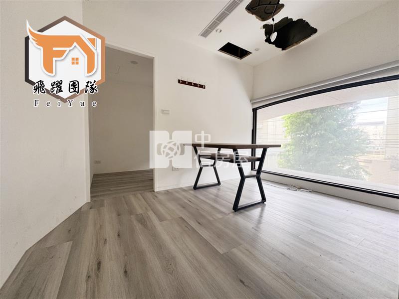 平鎮【鼎藏璞悅】大面寬漂亮店面房屋室內格局與周邊環境