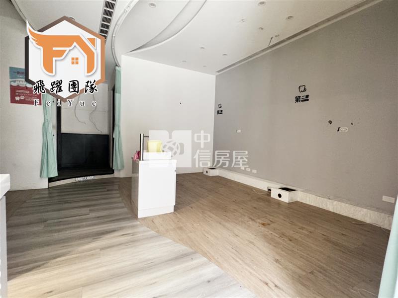 平鎮【鼎藏璞悅】大面寬漂亮店面房屋室內格局與周邊環境