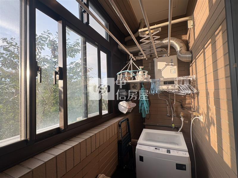 龍潭聖亭路【春紅龍歡喜 】2房雙衛浴 室內使用空間25.66坪房屋室內格局與周邊環境