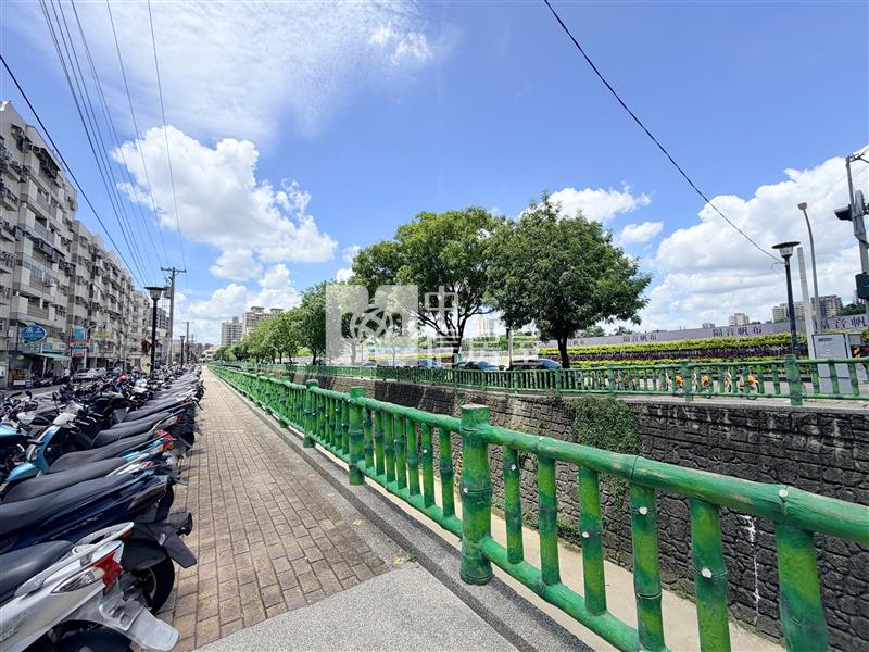 廣三北城電梯三改二房房屋室內格局與周邊環境
